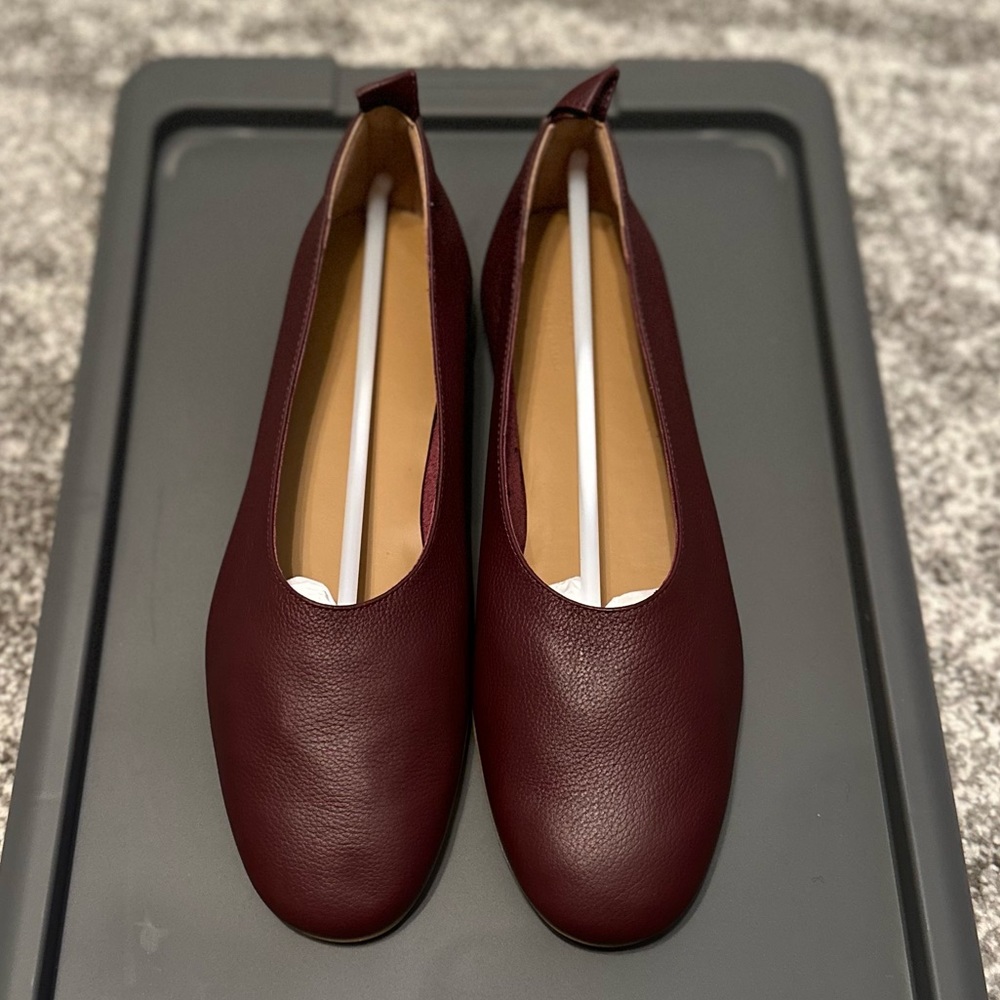 Everlane Leather Day Glove Flats